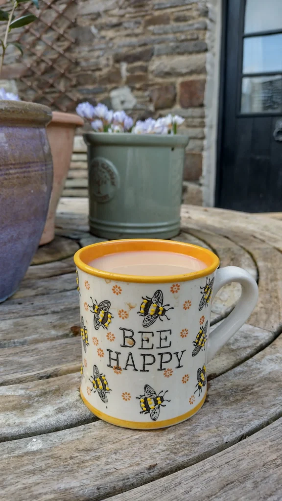 Bee happy!